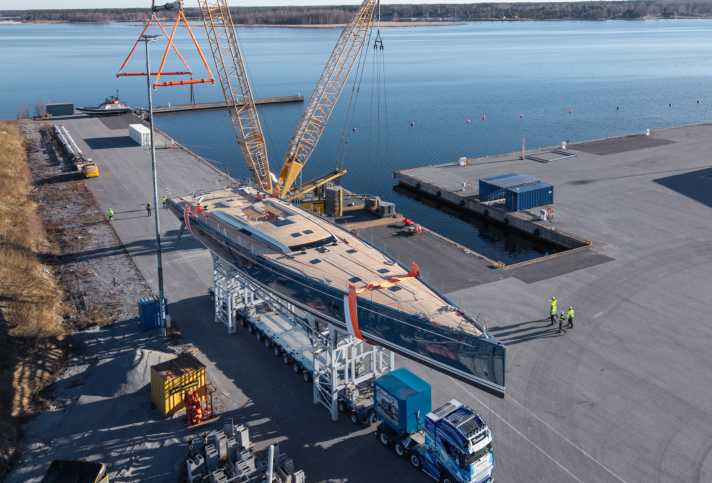 yacht/url-image_05dad8a8db50cff5a42910e6760fb418