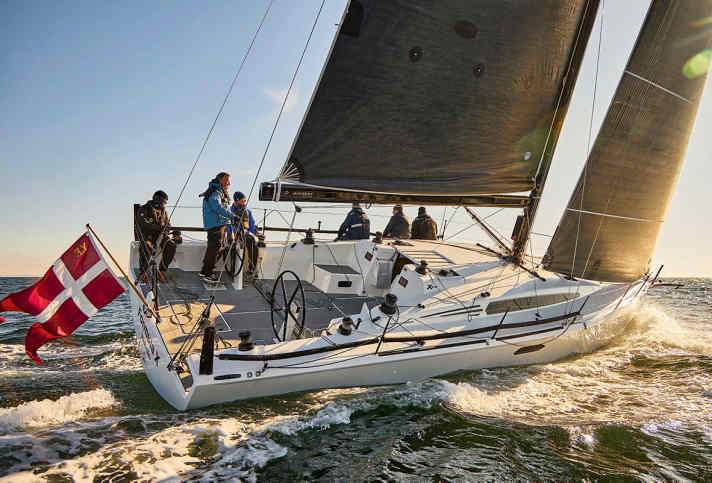 yacht/xr41_5a0840eb7236760c2320cf2ead4644d1