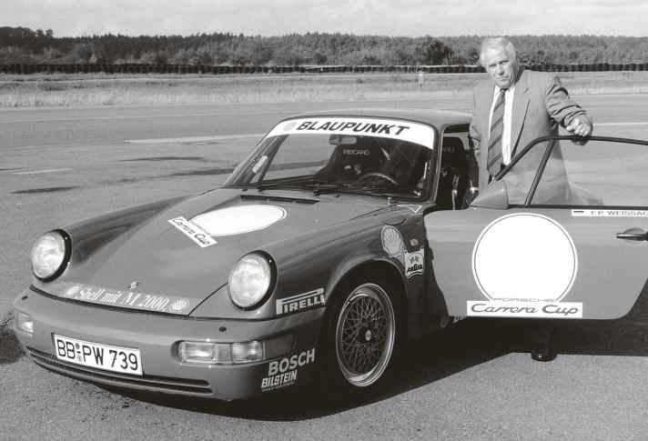 porsche fahrer/p03-1089-a4_4462c874d498beb19958177cb35066ea