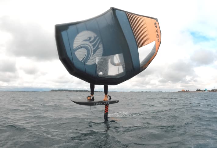 Offers a good view - the Cabrinha Mantis with windows