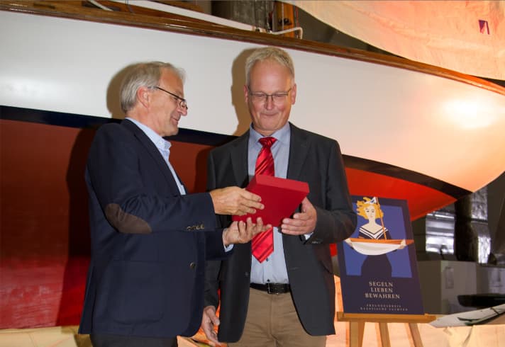   La cerimonia di premiazione "Navigare - Amare - Conservare" alla Hanseboot 2016