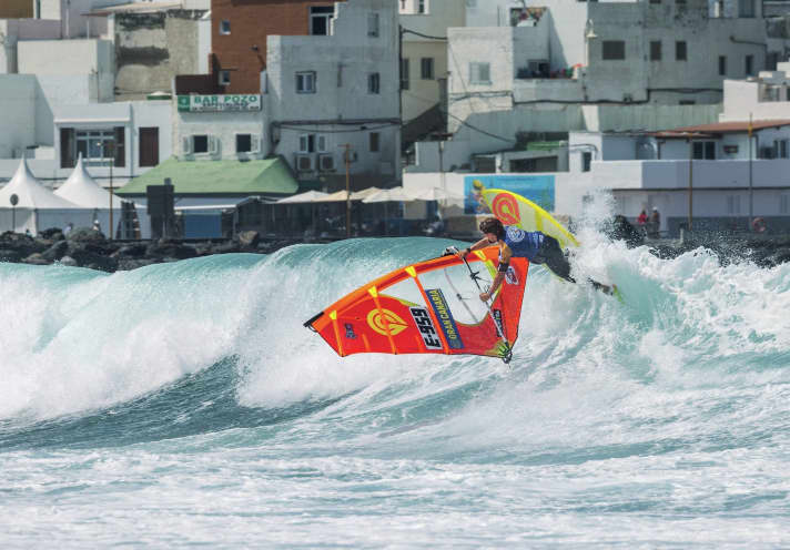 Marino feels at home in the waves of Pozo. But he doesn't just want to be a Pozo specialist, he wants to improve in all conditions.