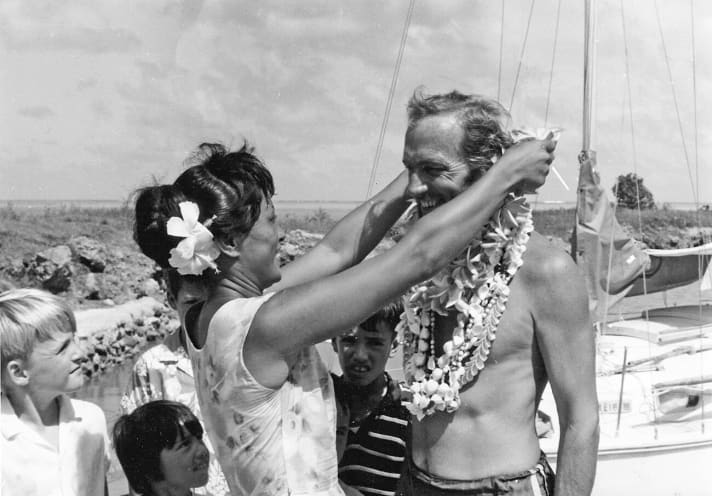   A warm welcome for the adventurer in the South Seas