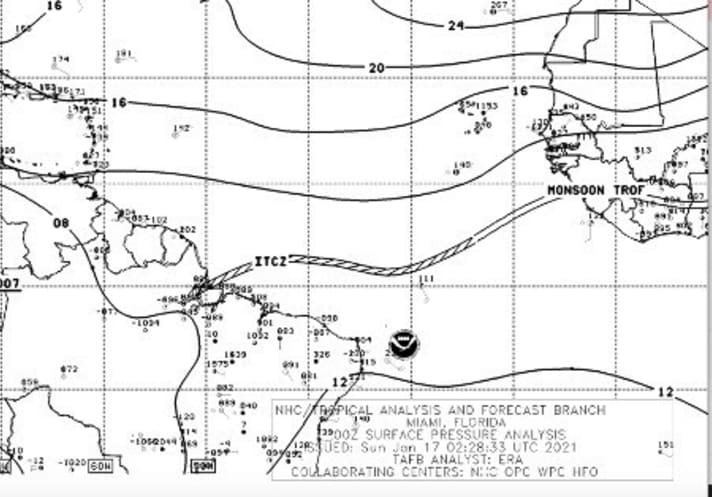   L'analisi tropicale del NOAA dell'1 di notte del 17 gennaio dà una buona idea di quanto siano attivi i Doldrum in questo momento. I doldrum sono contrassegnati dalla zona di convergenza intertropicale (ITCZ). Se l'ITCZ sta serpeggiando come in questo momento, ciò indica che i Doldrum sono piuttosto attivi.