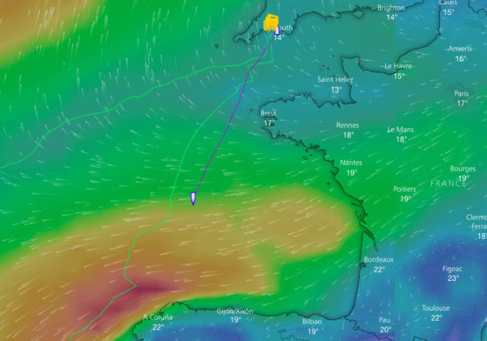   Stormy conditions on the Bay of Biscay put Pajkowska in trouble right from the start of the voyage