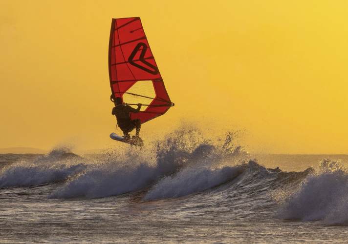 A steady breeze and moderate waves – this combination makes spots like Jeri ideal for the masses.