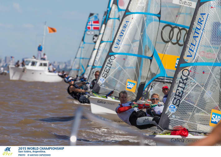   Auch bei den 49erFX-WM-Starts ging es zur Sache