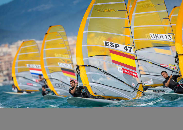   Sollen die Test-Vorreiter für ein neues K.-o.-System im olympischen Segelsport sein: die RS:X-Surfer