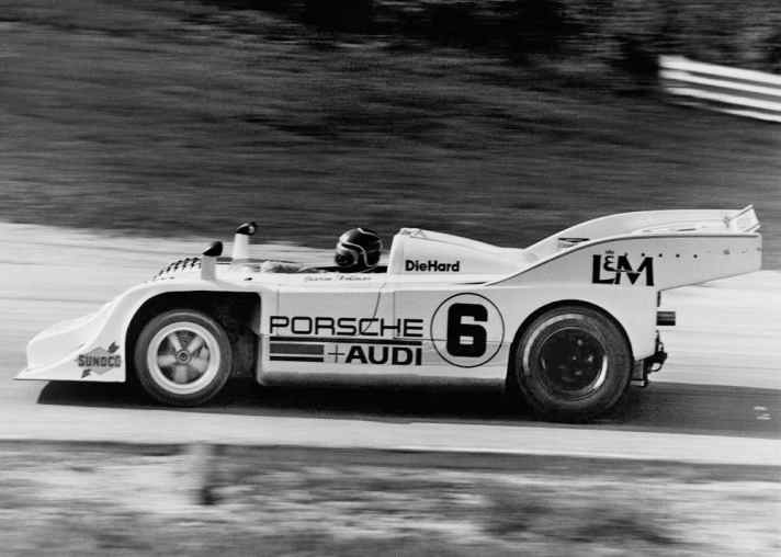 Weil sich Mark Donohue verletzt, springt George Follmer im 917/10 Spyder ein. Er siegt bei seinem Debüt auf der Road Atlanta. Zudem gewinnt man den Titel in der Can-Am-Serie