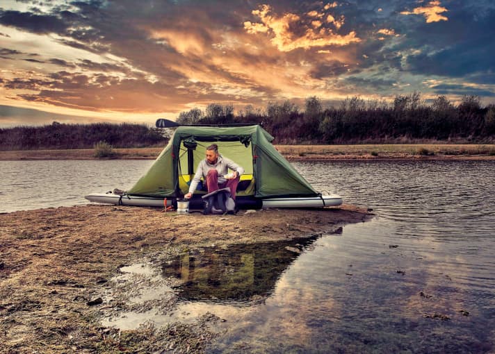 Camping an Board: das aufblasbare Zelt von Bajao