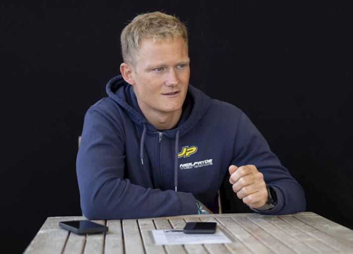 "Every size is developed and not highly projected. Robert makes no compromises." - Sebastian Kornum