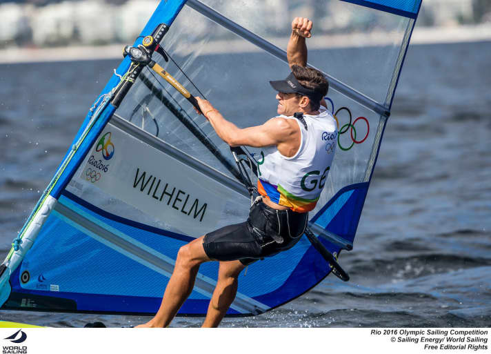   With a race win and a strong duel performance against the British silver medallist Nick Dempsey, Toni Wilhelm was able to show his best performance in race seven of the Olympic regatta