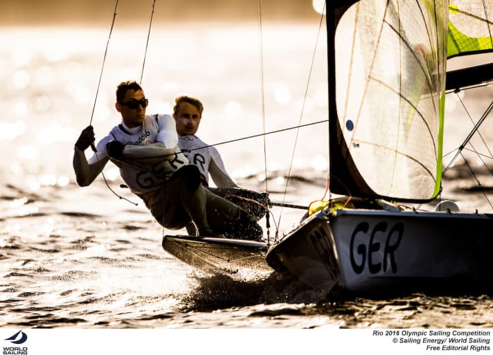   Kept the overview and opened their Olympic premiere strongly: Erik Heil and Thomas Plößel in the 49er