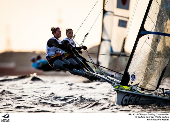   They came out of the starting blocks too early in the first race and finished in 13th place in the classification: Victoria Jurczok and Anika Lorenz