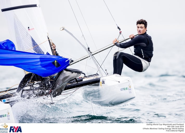   Stiegen erfolgreich in das Qualifikations-Duell um die siebte und letzte Olympia-Fahrkarte für den deutschen Segelsport ein: Paul Kohlhoff und Carolina Werner liegen nach vier Wettfahrten auf Platz drei 