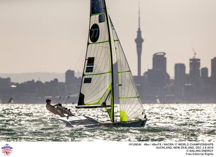  Die Segelhelden im Land der langen weißen Wolke: die America's-Cup-Verteidiger und WM-Favoriten Peter Burling und Blair Tuke