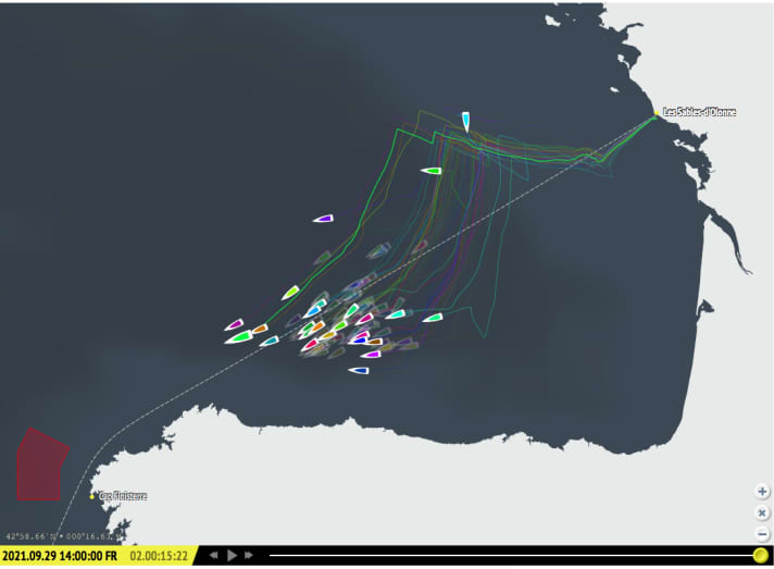   Il campo il secondo giorno sul Golfo di Biscaglia poco prima della Spagna