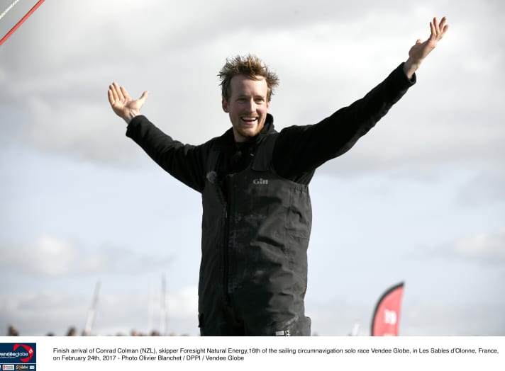   Sollevato e felice: Conrad Colman al traguardo dopo il Tour de Force