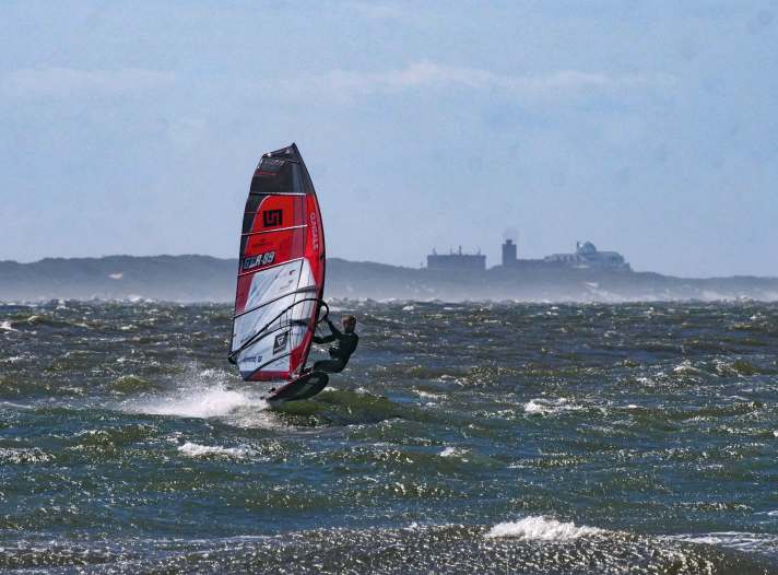 When island hopping, Dennis only managed a long haul from his adopted home of Norderney over to Juist.