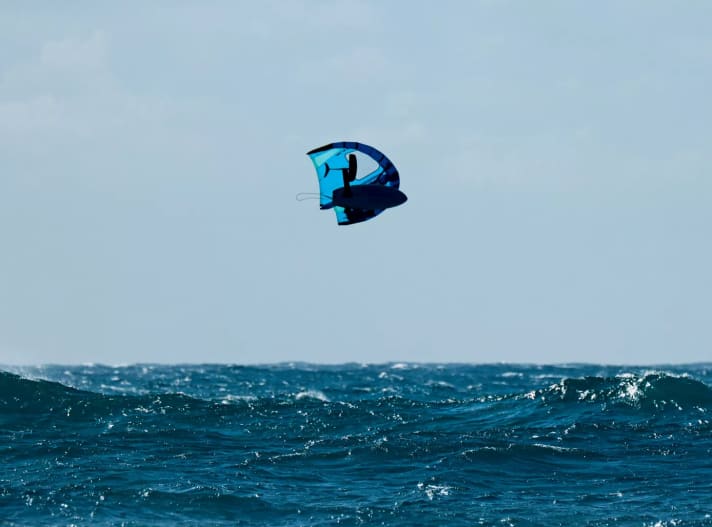 Trend sport wingsurfing: "New forms of play on the sea fascinate me - I have to try them out."