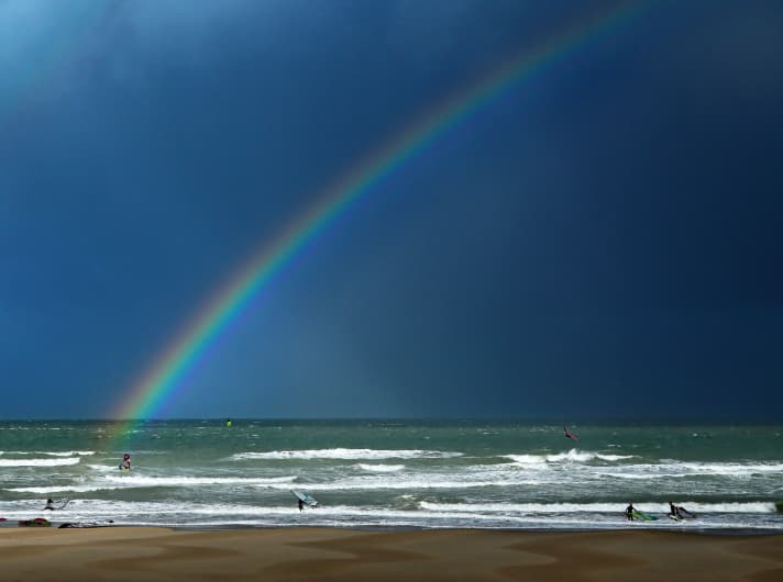 WIssant, südlich von Calais am Ärmelkanal, ist einer der besten Wavespots in Nordfrankreich und profitiert vor allem von starken Südwestwinden.