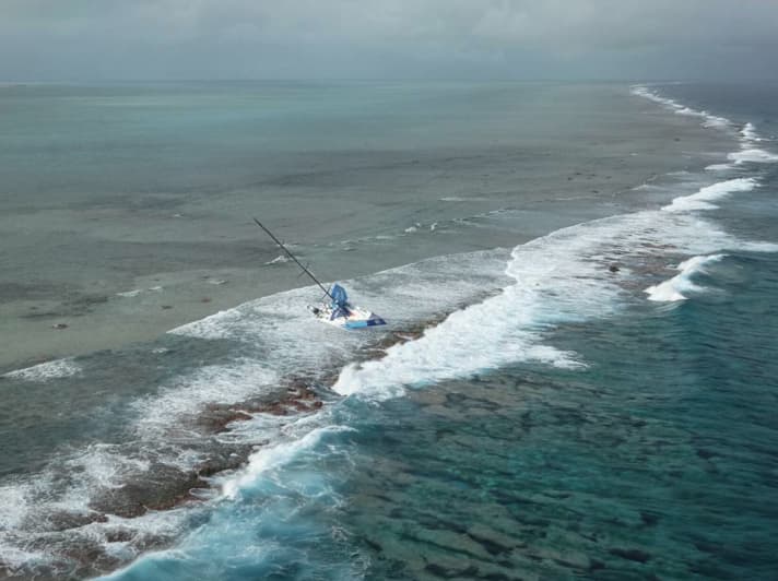   The damaged Vestas Wind, photographed by the Mauritian MRCC