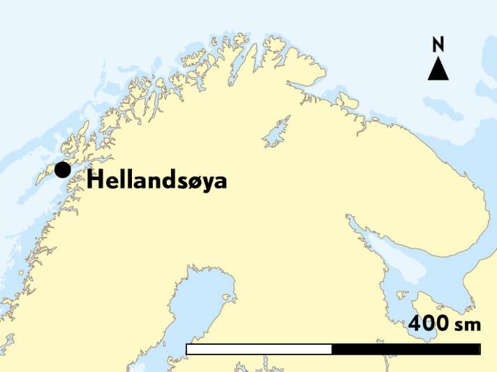 Die Insel Hellandsøya gehört zu den norwegischen Lofoten und liegt im Europäischen Nordmeer.
