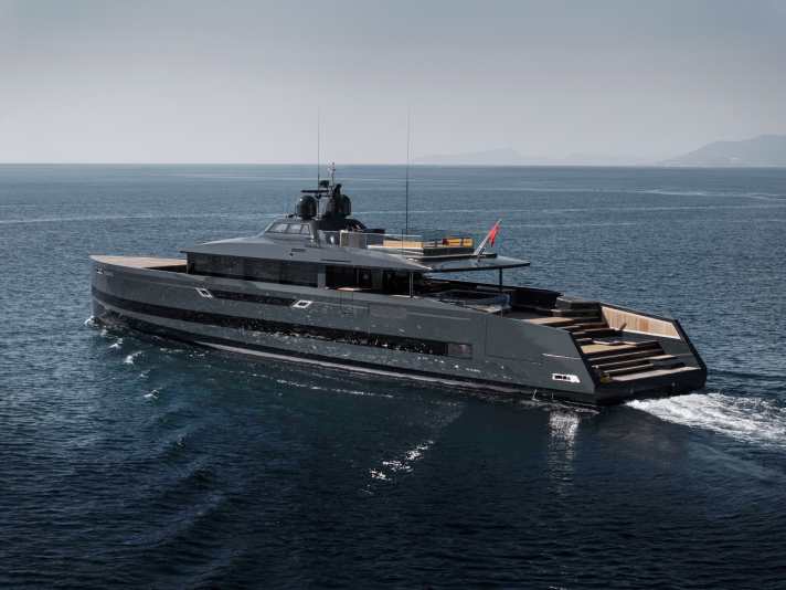 Das 45 Meter lange Sinot-Design der türkischen Werft Alia Yachts feiert Weltpremiere und gehört zu den spannendsten Neuheiten.