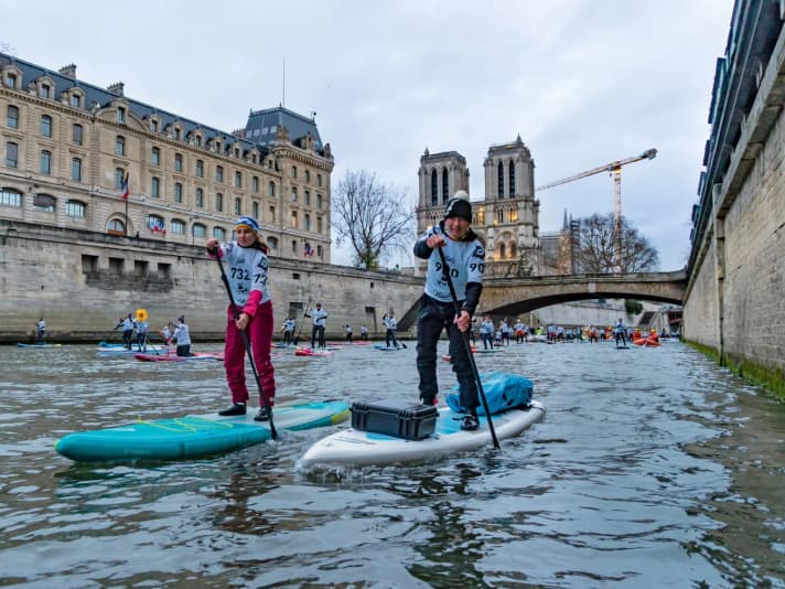 We pass Notre Dame, but there's no time for sightseeing.