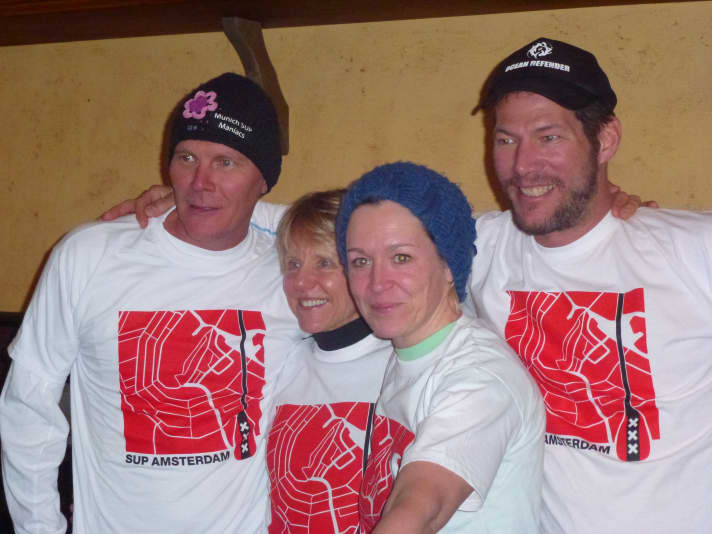 International SUP community in Bavaria: Etienne Stander (South Africa) , Carol Scheunemann (USA), Dagmar Taylor (Scotland), Andy Dressler (Canada)