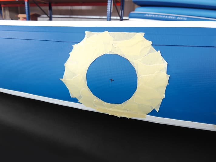 ... mit Tape absichern (2).