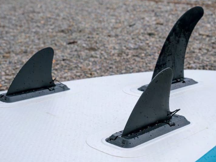 Drei Finnen garantieren dem Glory Boards Paw einen super Geradeauslauf, ohne zu bremsen.