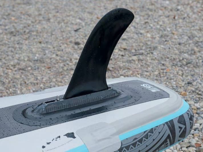 Naish Slide-in Finne - rutscht einfach in die US-Box.