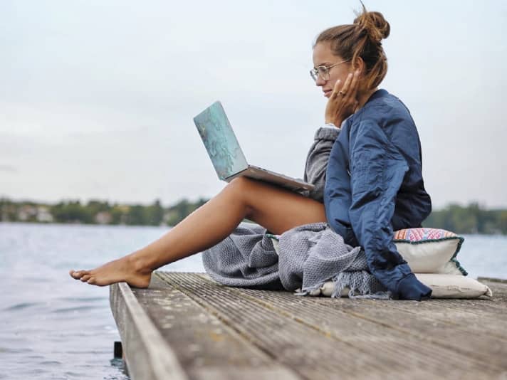 Resi is studying business administration by distance learning at the University of Rome.