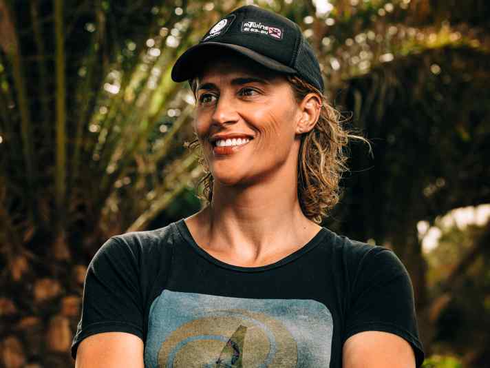 surf/100065731_3d6b627b08e78d2c95046fa45b1fb9ba