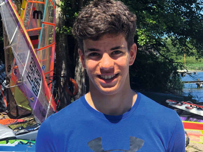 surf/100080275_1ae6c3ea9d7679290f93452443f88053