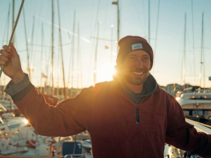 Captain Marius, bereit zum Ablegen. Gerne auch mit den ersten Sonnenstrahlen um 6:30 Uhr.