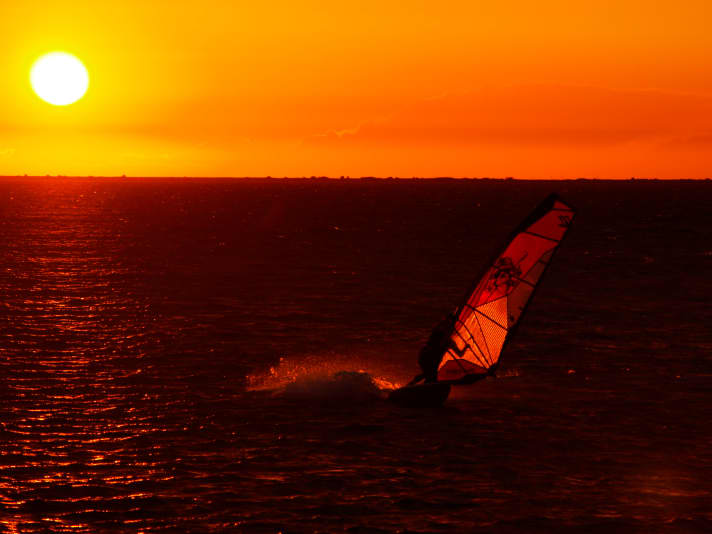 Jibing and heating until sunset