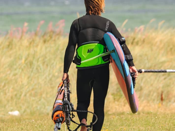 Surfmaterial tragen