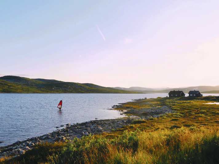 It's not just the days with mast-high waves that Nick remembers - in the Hardangervidda National Park, even light winds are enough.