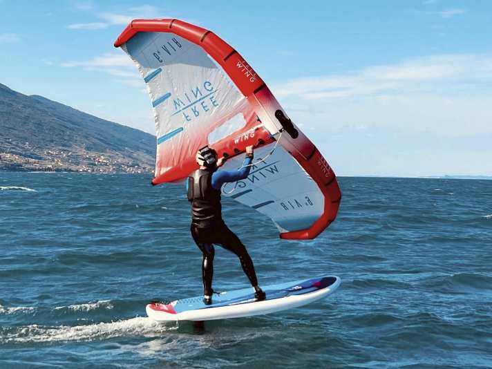 Stickl setzte als einer der ersten aufs Wingfoilen