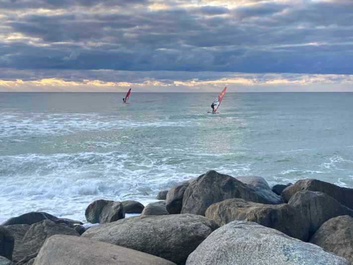 Just as strenuous as strong winds - bobbing in light winds