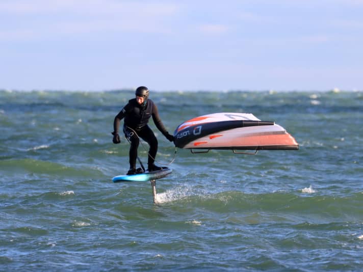 Riding swell waves and then quickly heading upwind again - the Fusion masters this discipline perfectly