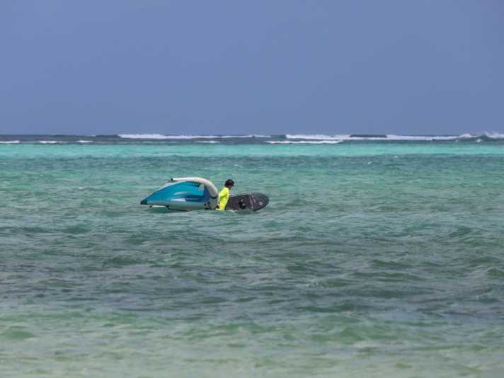 Manuel auf der Suche nach mehr Beinfreiheit