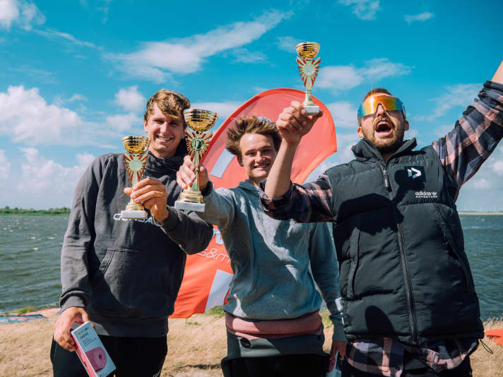 Strahlende Sieger: Die top drei der Herren.