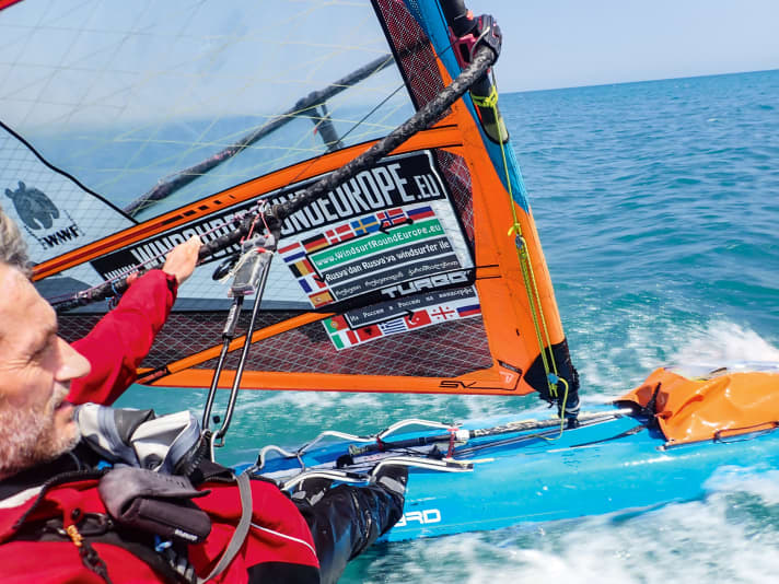 Jono uses trim systems to adapt his rig to the conditions.