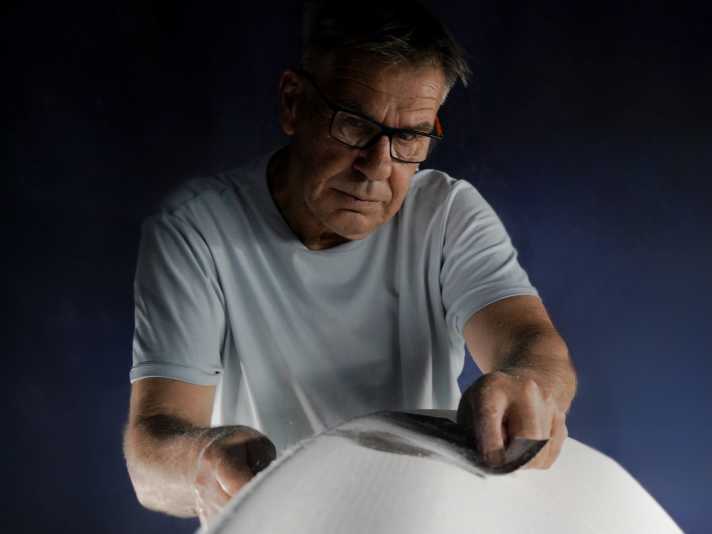 Peter Thommen transforms polystyrene foam into surfers' dreams.