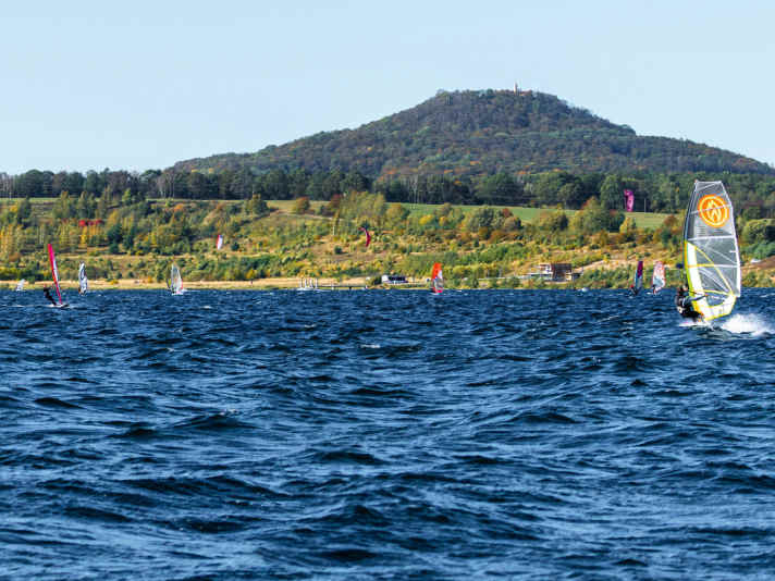 surf/sur-2024-0520282829_ca6666cfd4a8418ae51bef4a276f717b