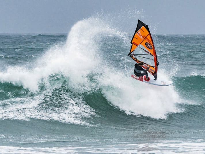 Julian Salmonn is known for his powerful style and critical timing - the conditions in Tiree suited him exceptionally well.