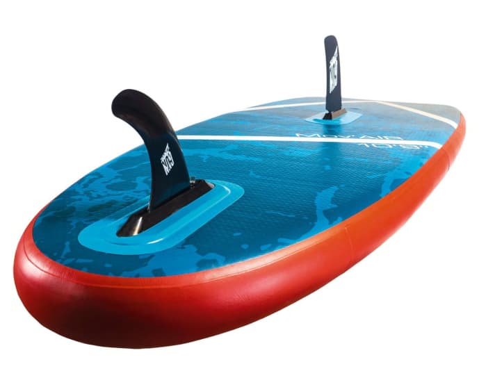 The larger the centre fin (right), the better. Example: Gunsails Mov'AIR 10'9''